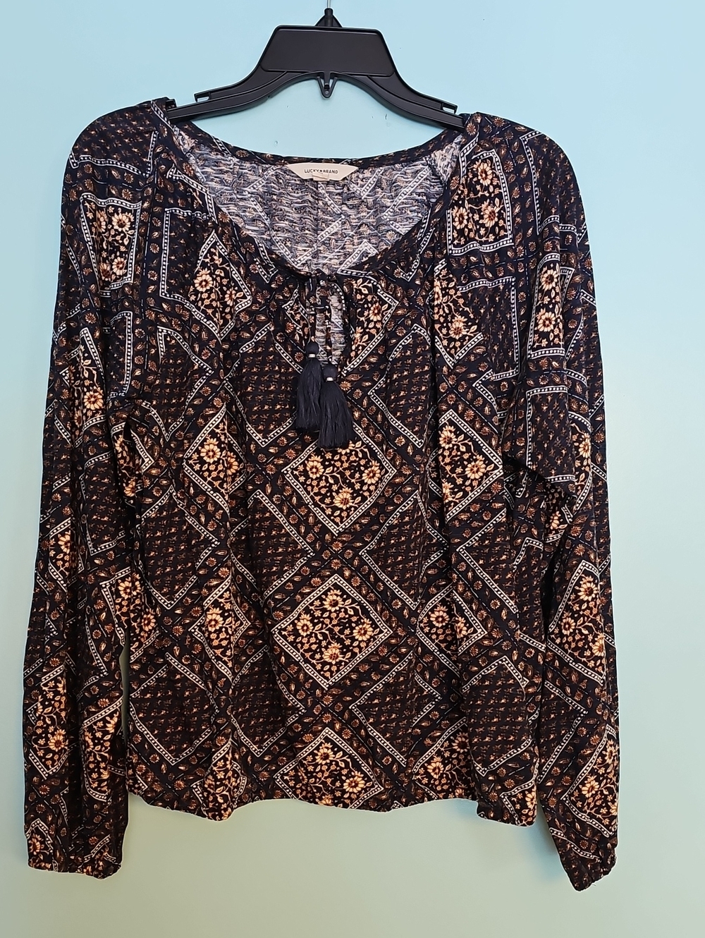 Lucky Brand Navy and Beige Geometric Tassel Peasant Top